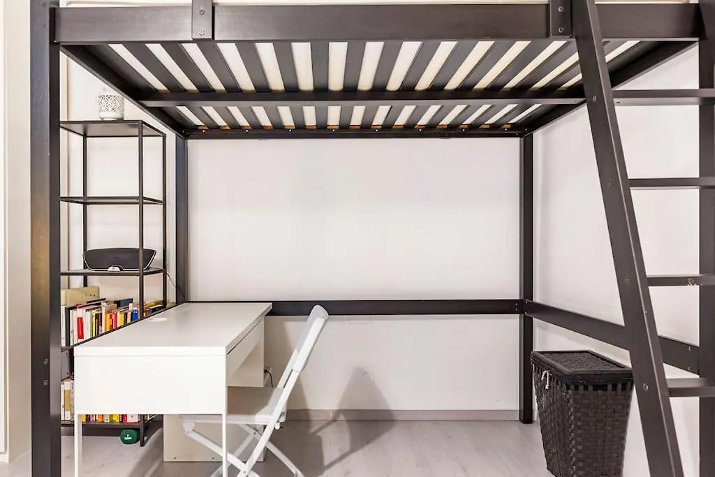 12 Minutes From Duomo - Modern Loft Apartment Milan