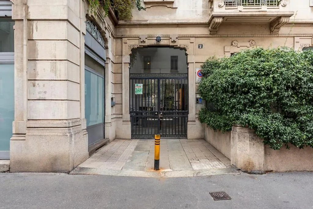 12 Minutes From Duomo - Modern Loft Apartment Milan