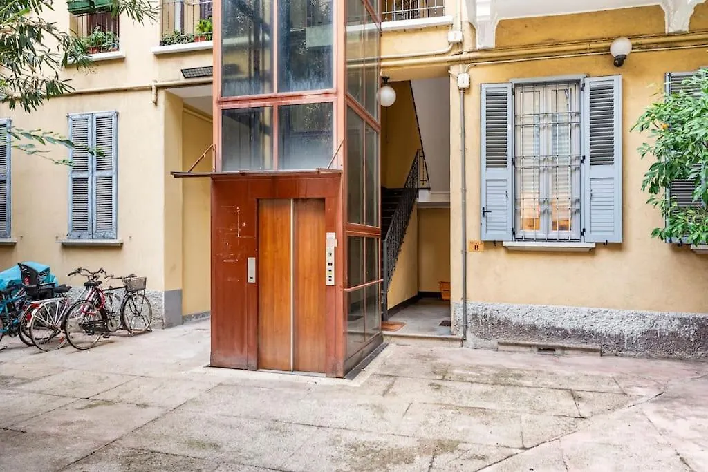 12 Minutes From Duomo - Modern Loft Apartment Milan Italy