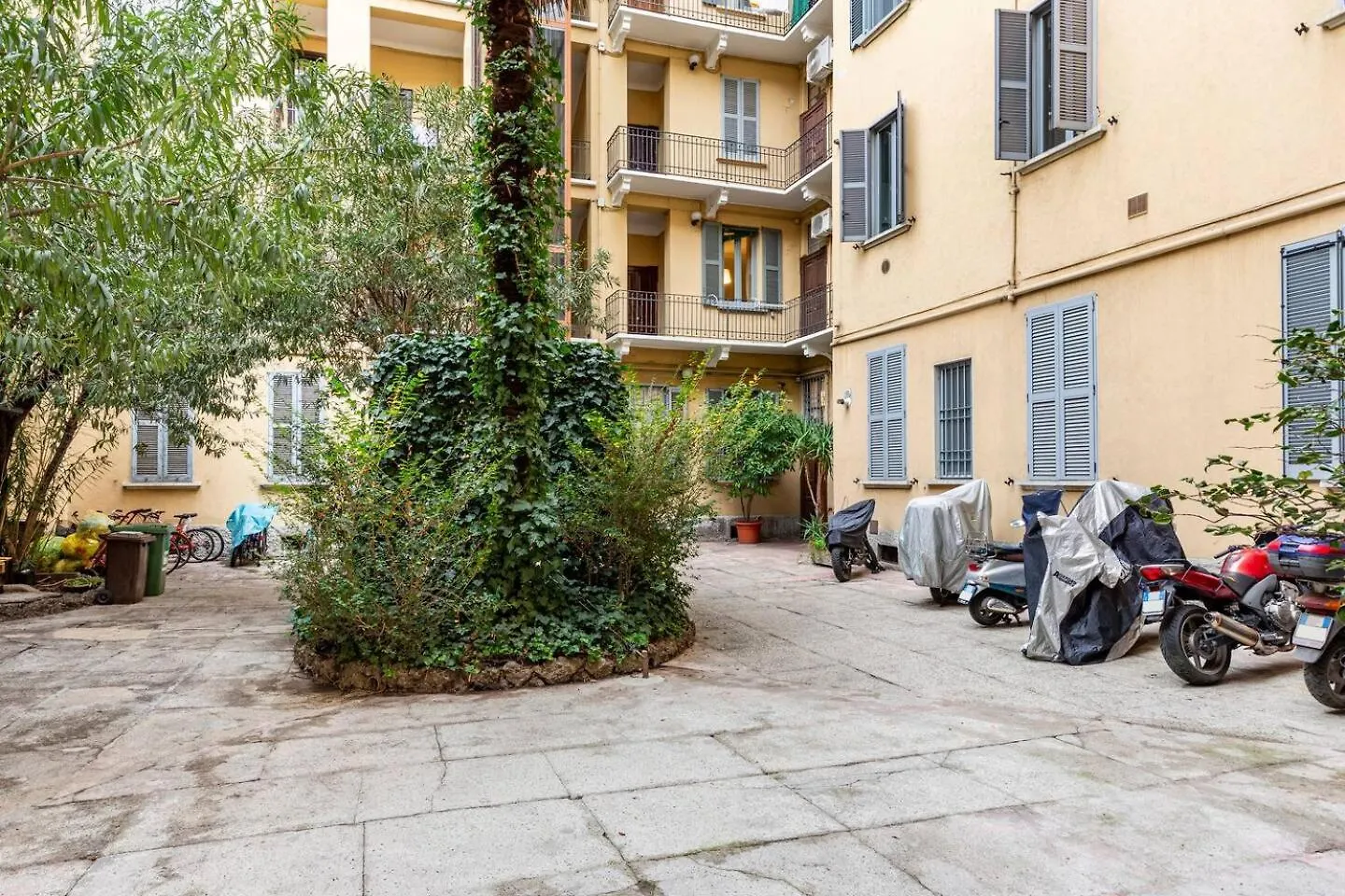 12 Minutes From Duomo - Modern Loft Apartment Milan 0*,